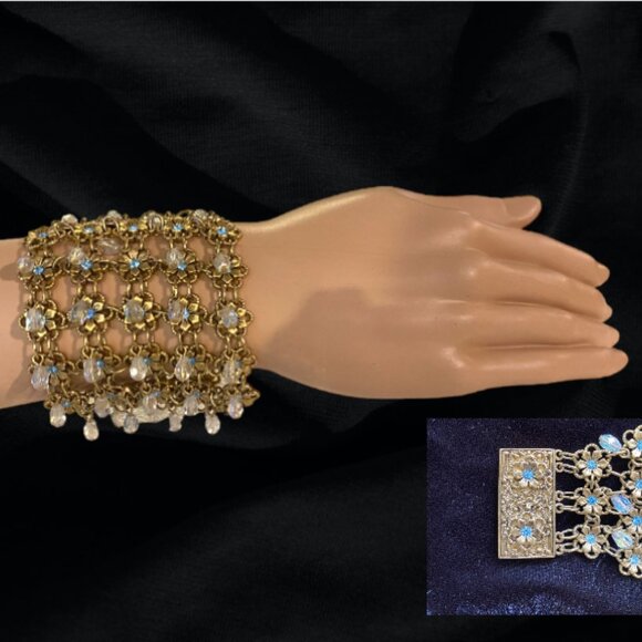 Jewelry - Cuff Bracelet, Gold-Toned with Baby Blue Flowers, Vintage